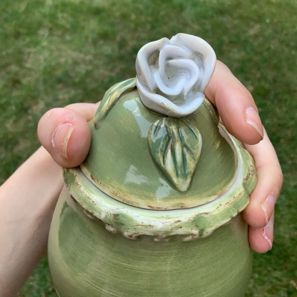 Vintage Cottagecore Whimsical Flower Rustic Forest Ceramic Creamer Sugar Set - Picture 7 of 15